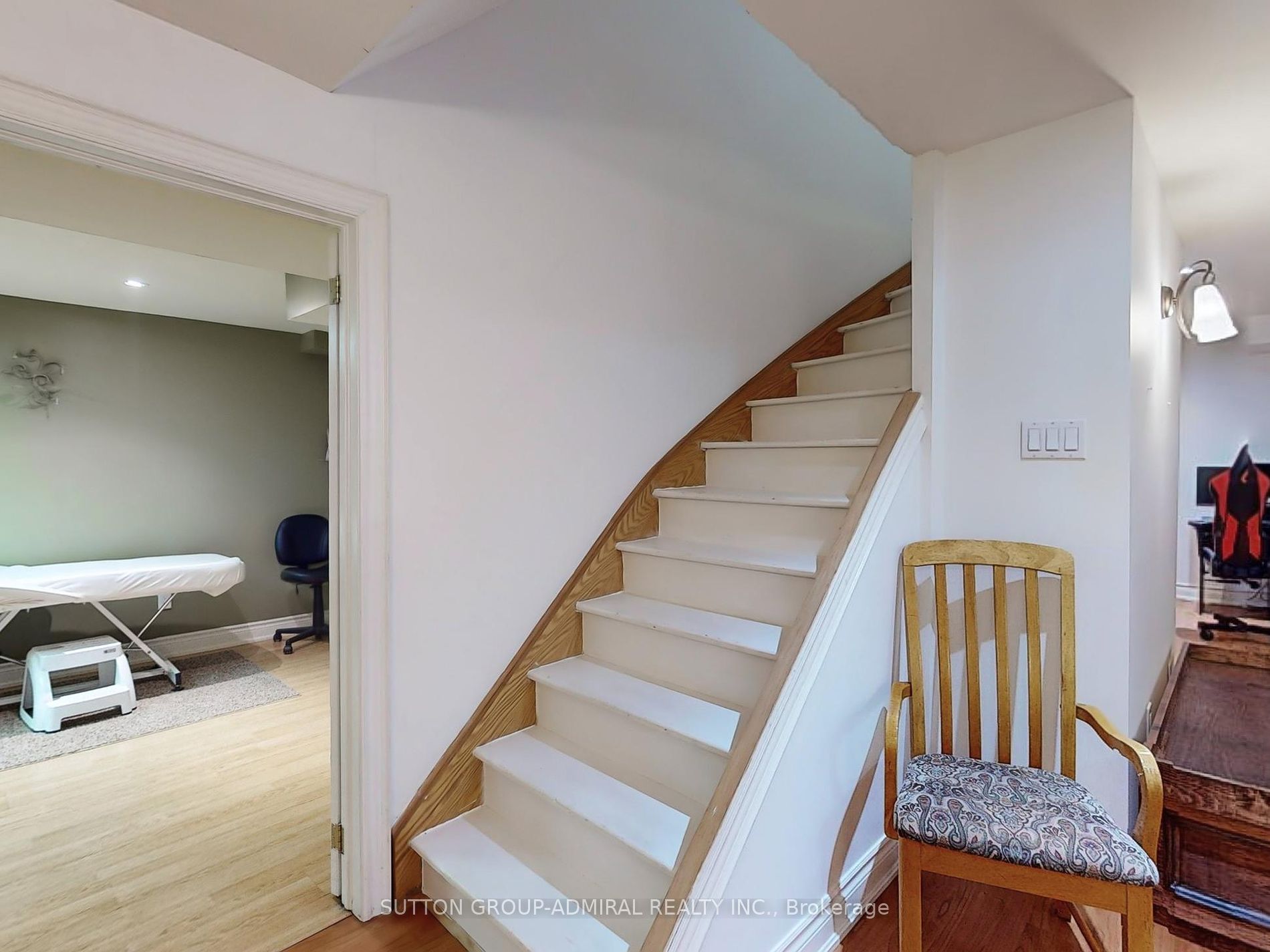 7 Loraview Lane