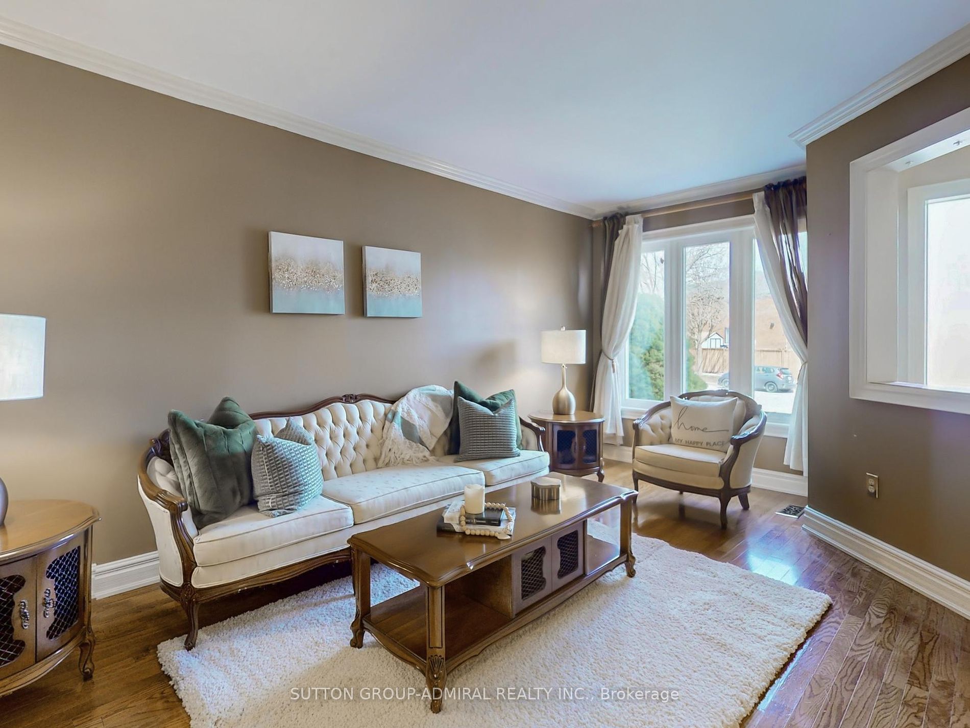 7 Loraview Lane