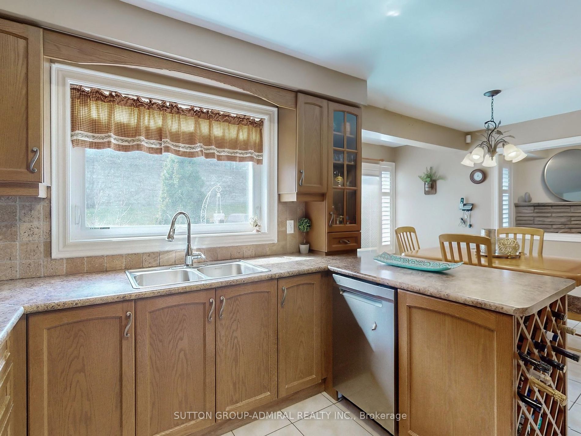 7 Loraview Lane