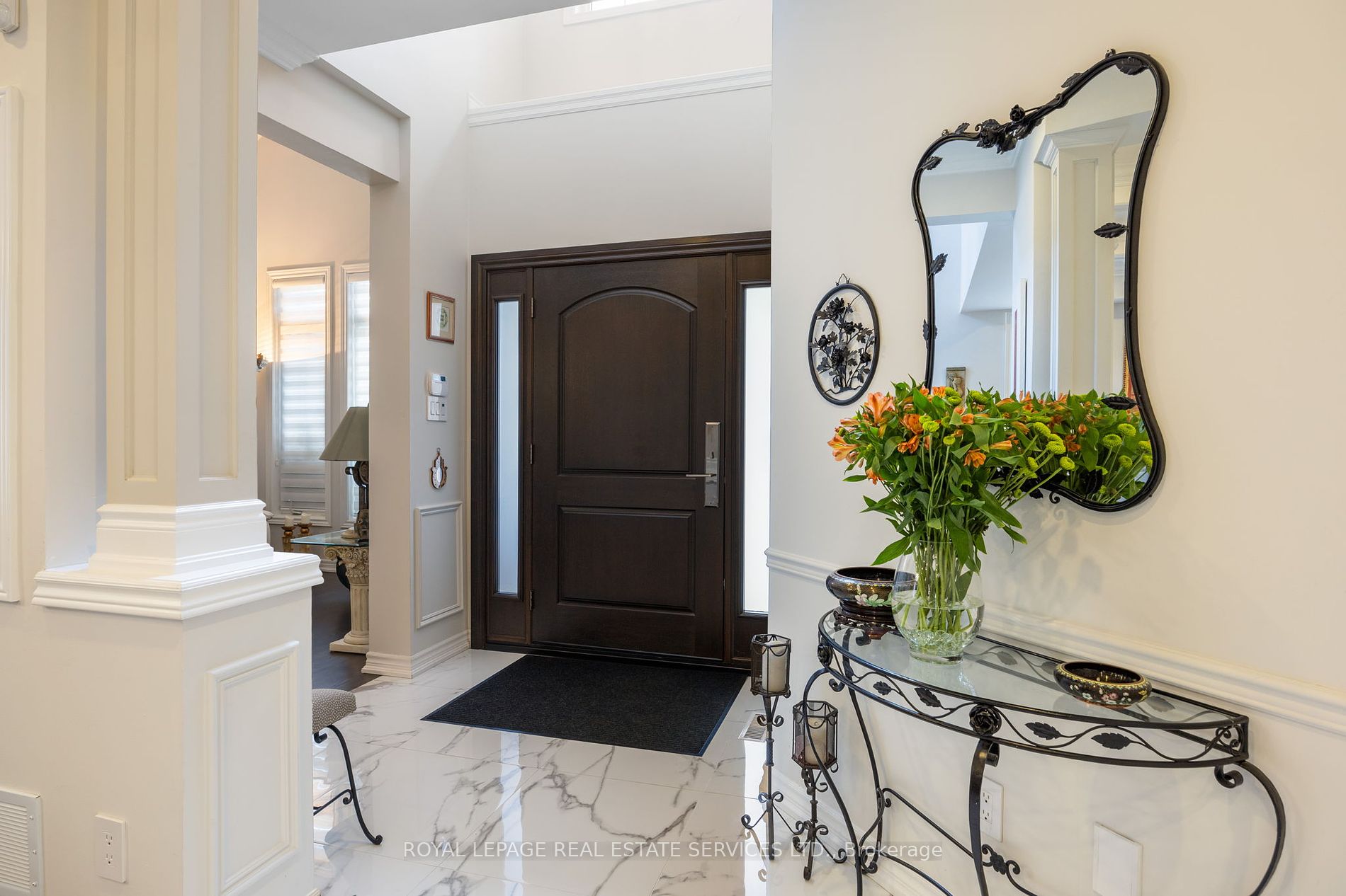101 Thornhill Woods Dr