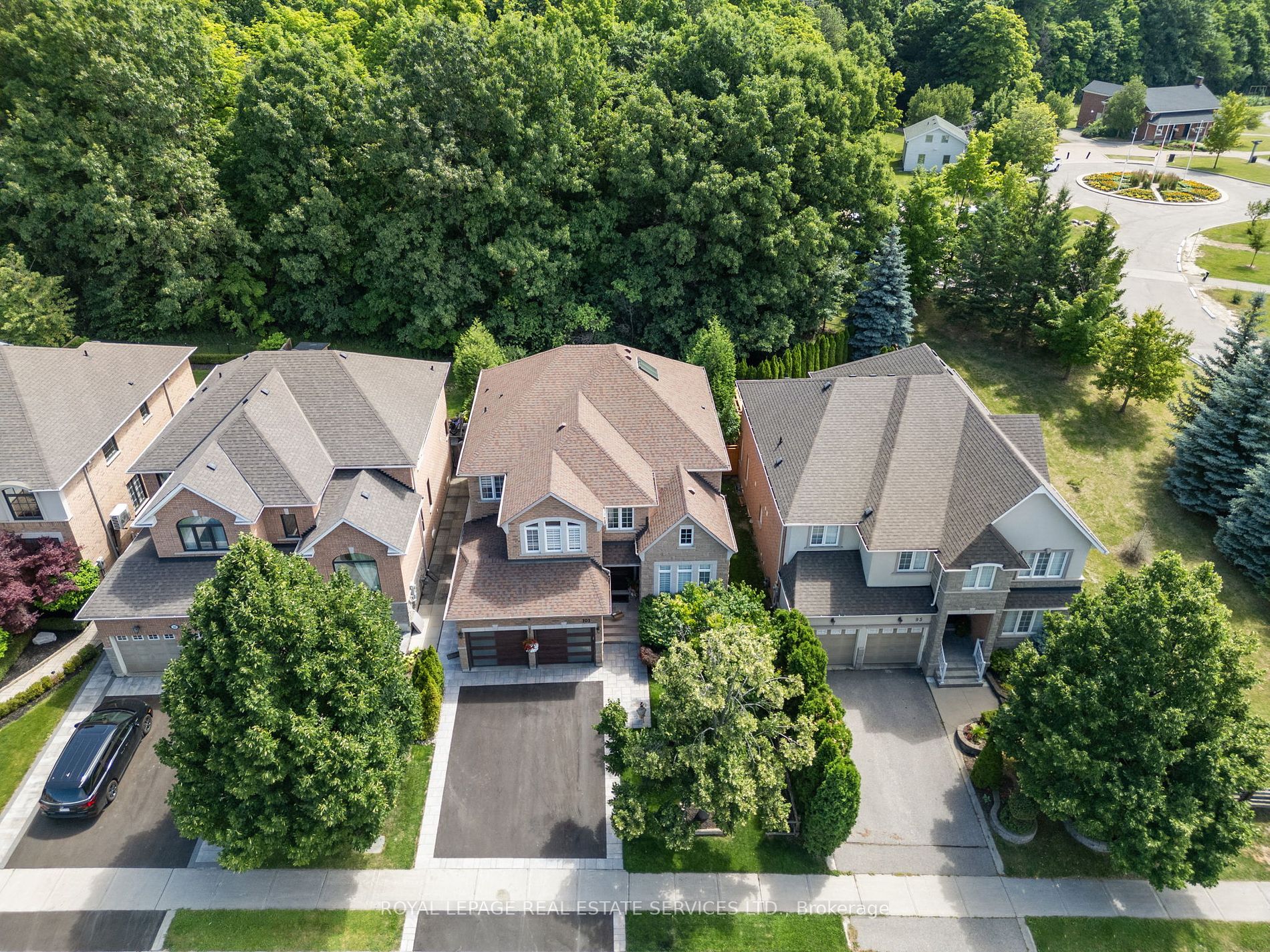 101 Thornhill Woods Dr