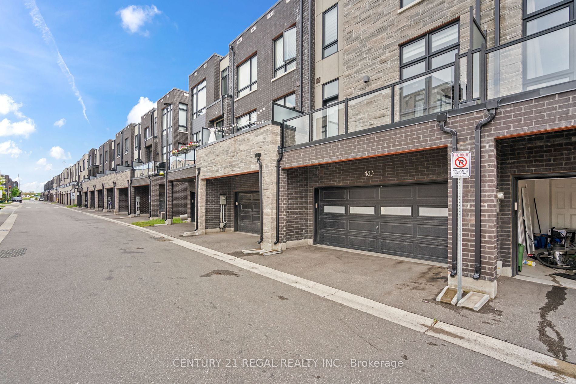 183 Carpaccio Ave