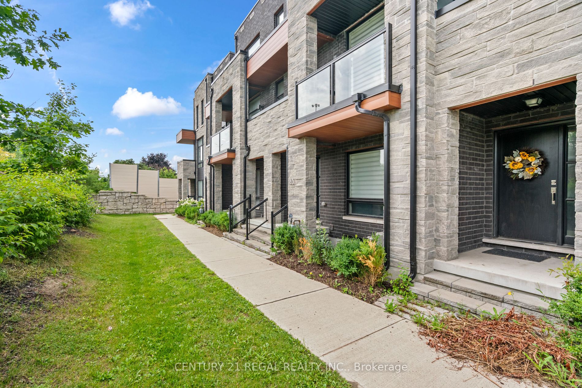 183 Carpaccio Ave