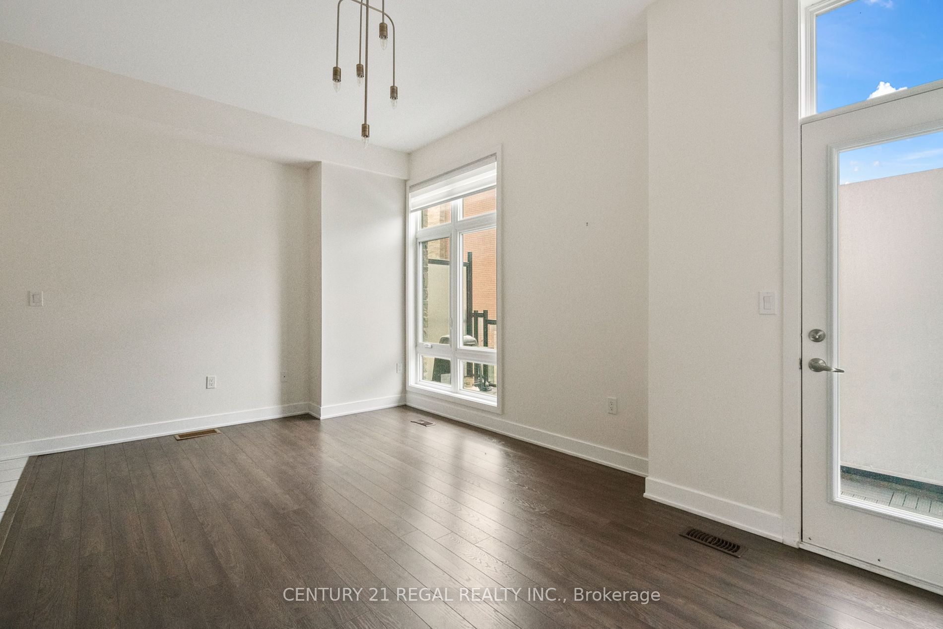 183 Carpaccio Ave