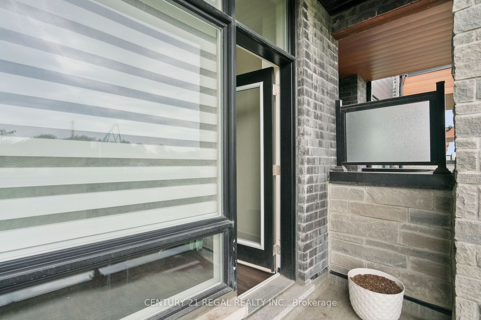 183 Carpaccio Ave