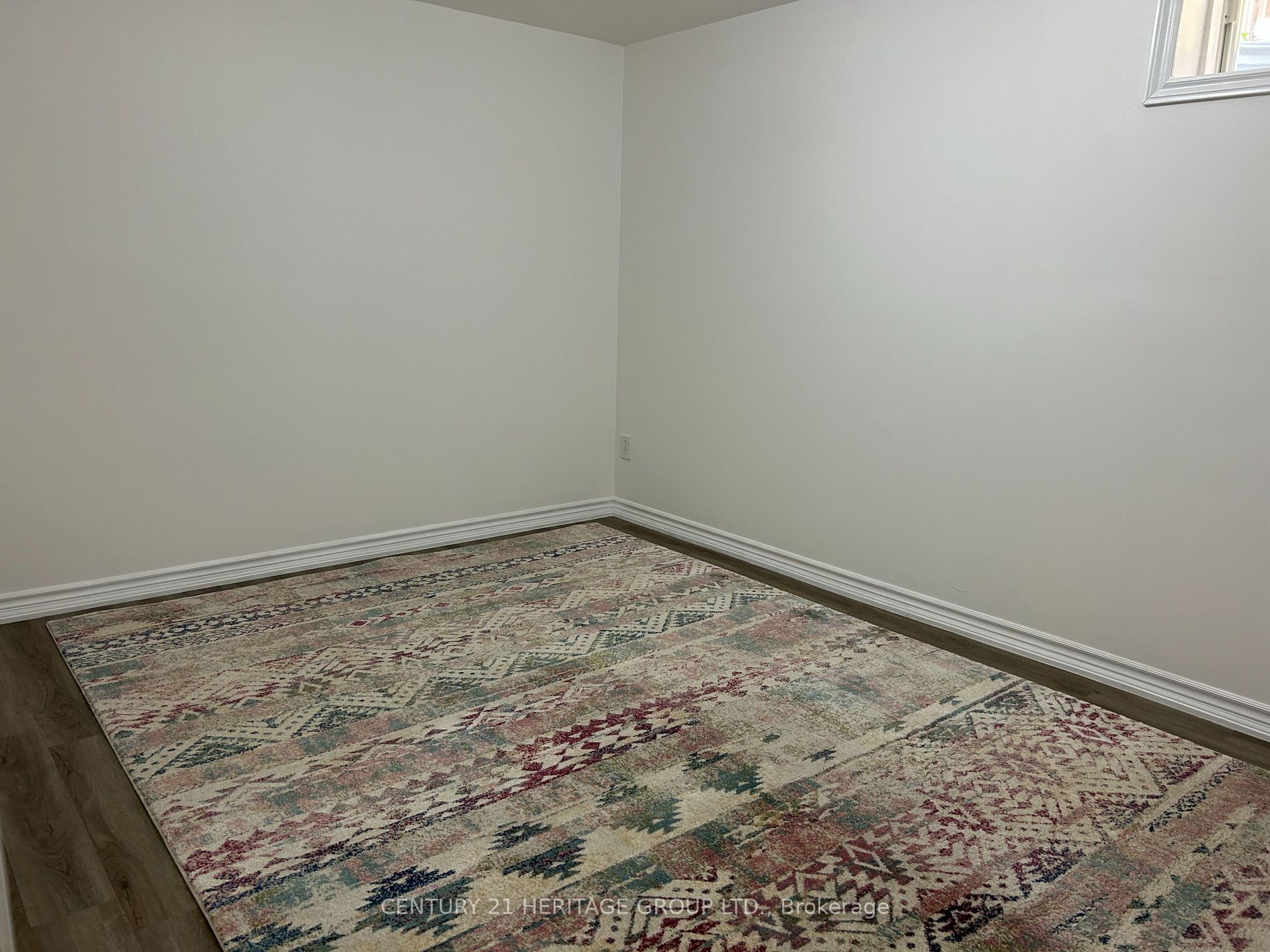 143 Queen Filomena Ave