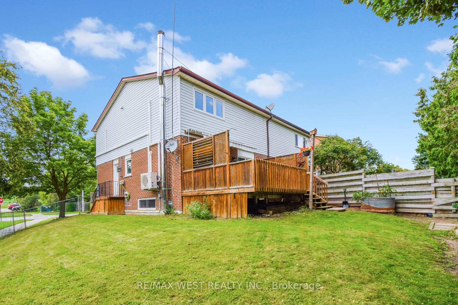405 Maplegrove Avenue