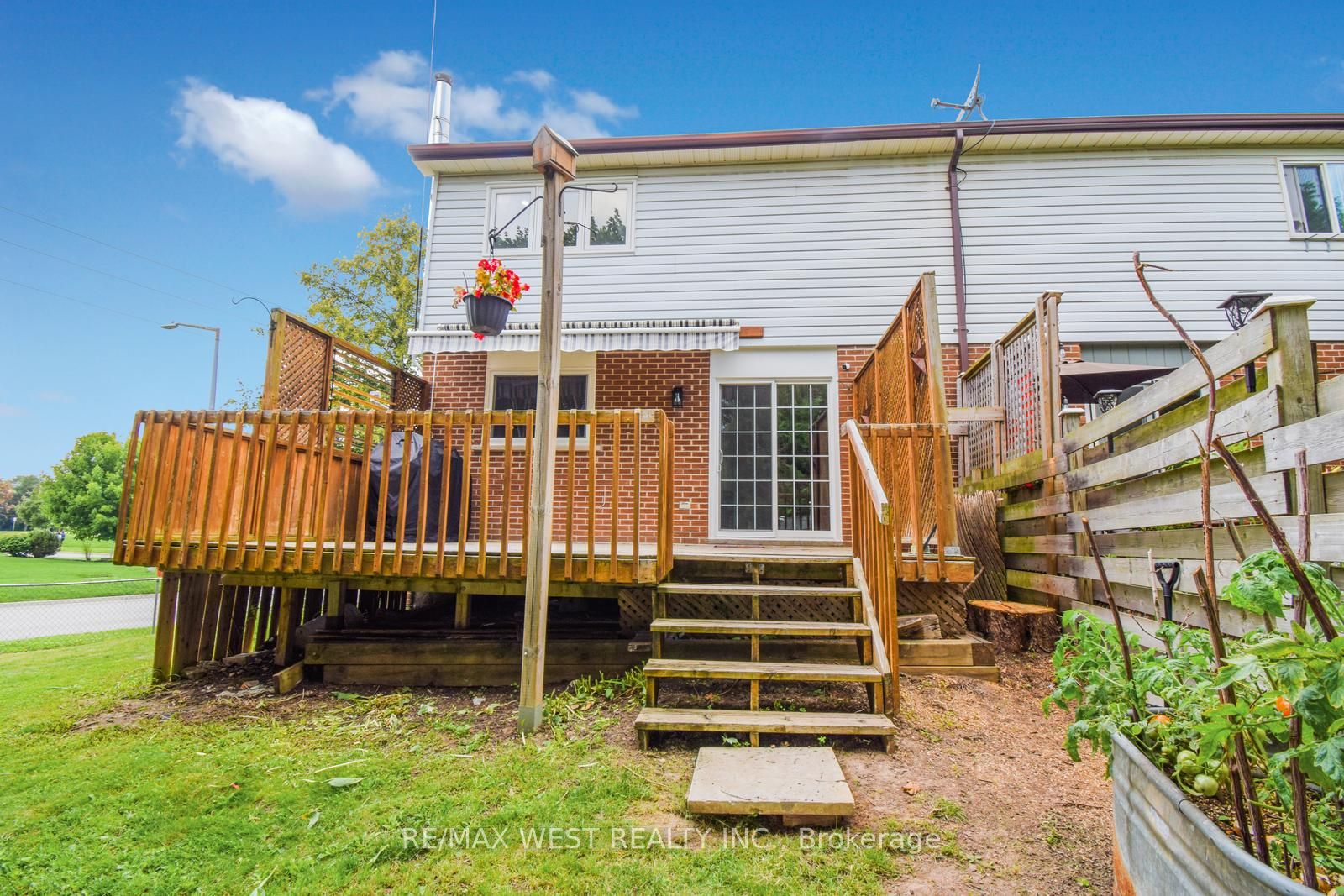 405 Maplegrove Avenue