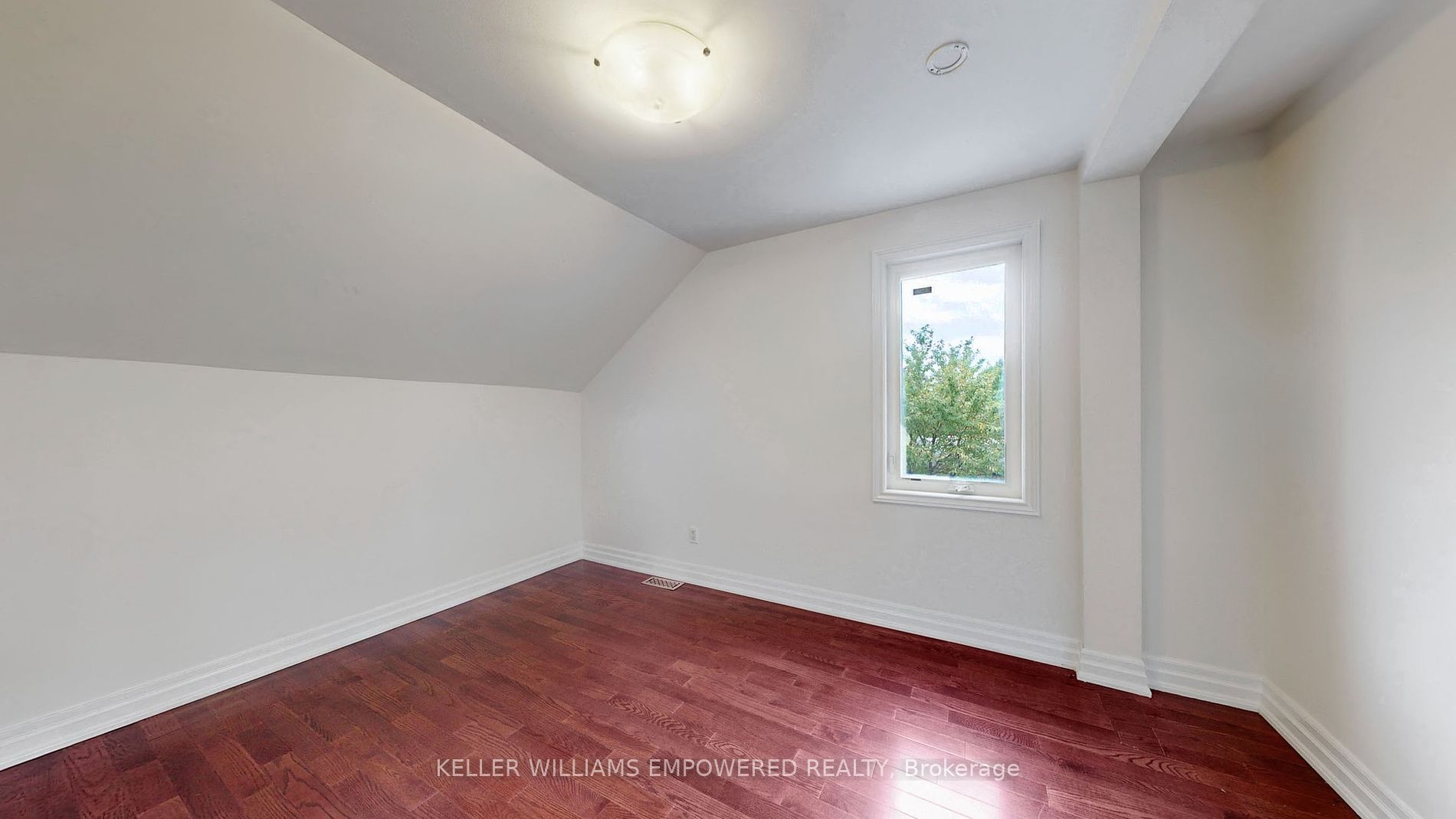 98 Glen Cameron Road