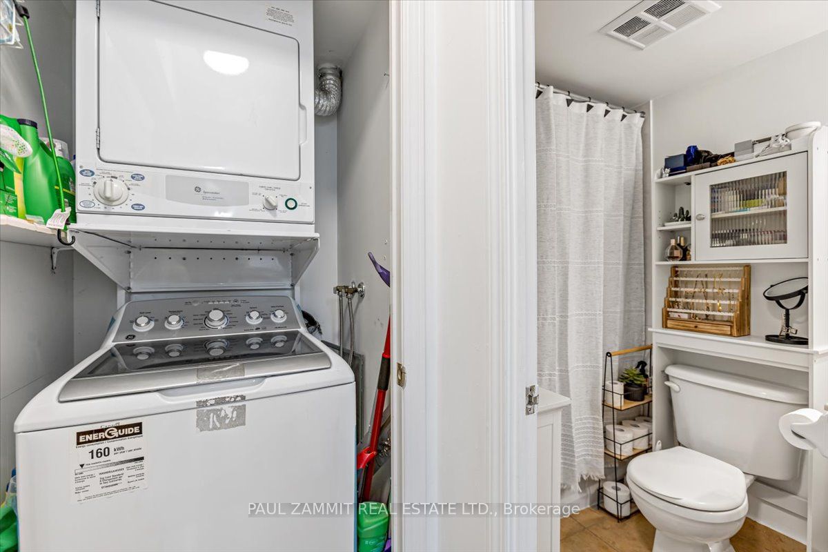 39 Oneida Cres, #306