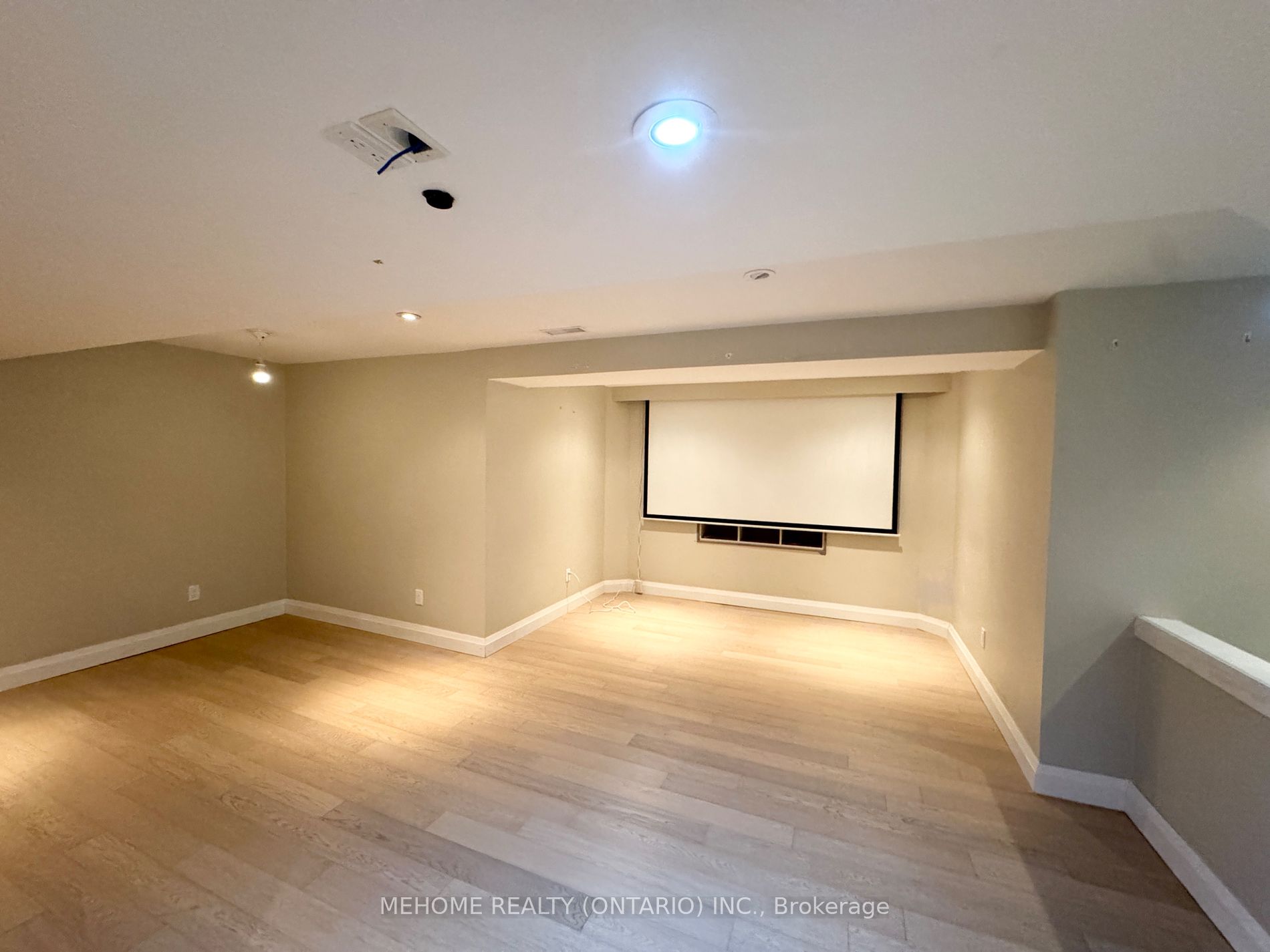 9 Ridgecrest Rd