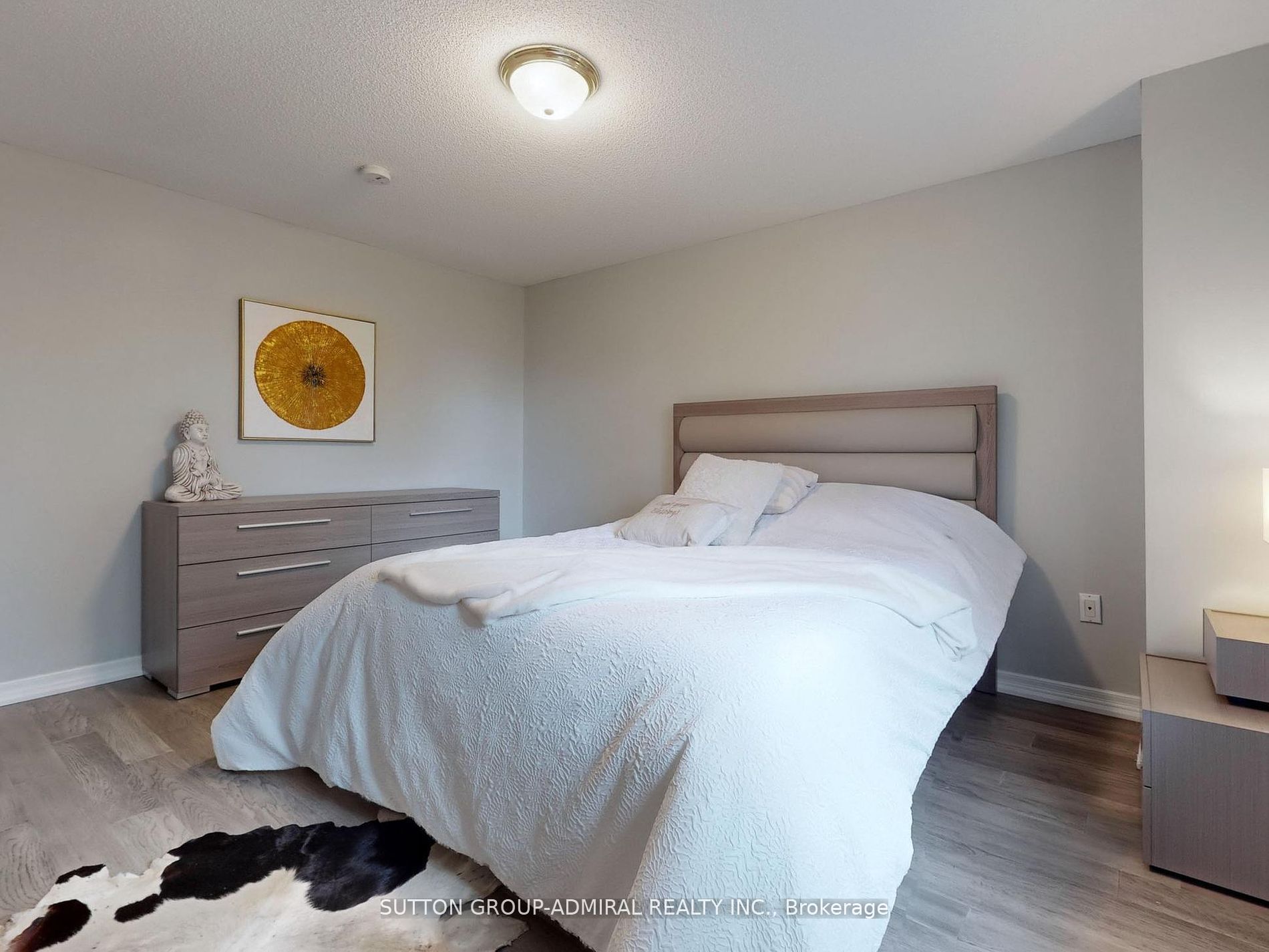 308 Petheram Pl