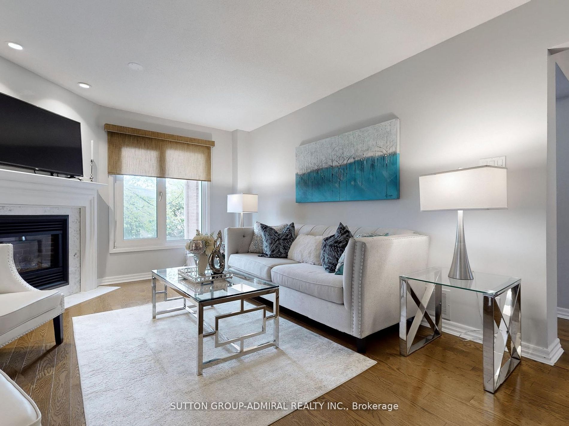 308 Petheram Pl