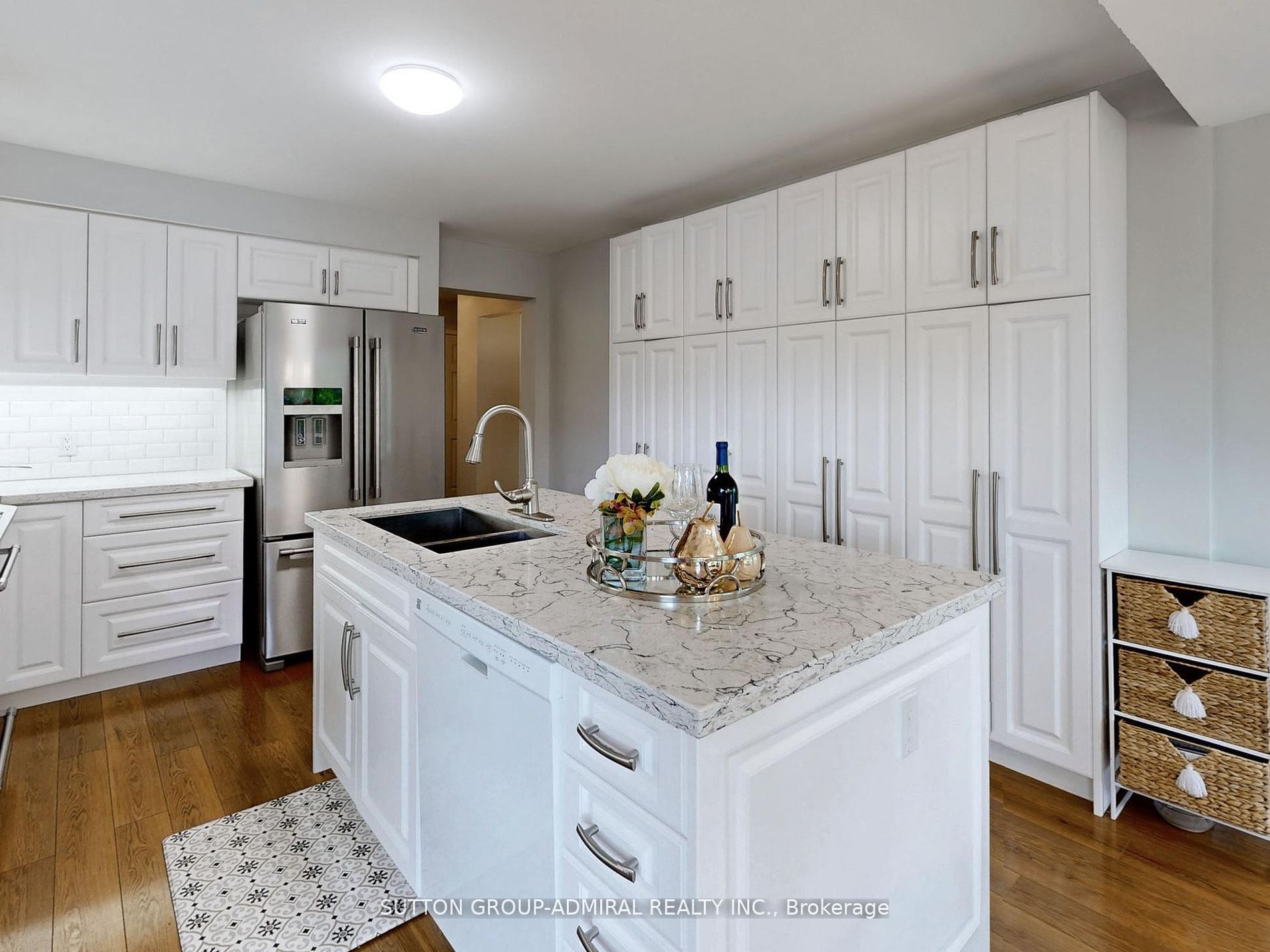 308 Petheram Pl