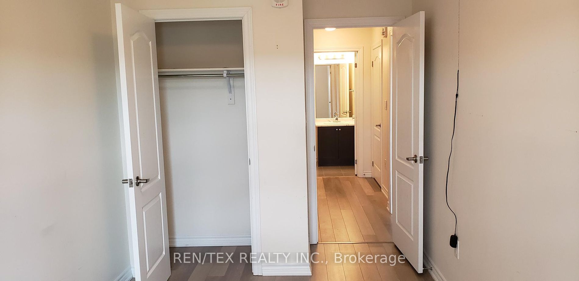 3865 Major Mackenzie Drive W, #211