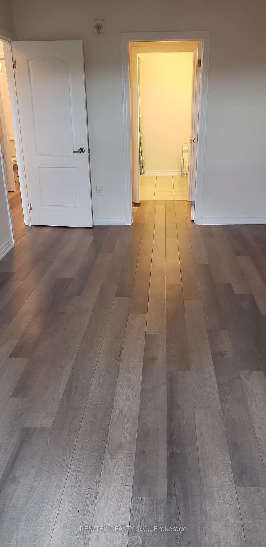3865 Major Mackenzie Drive W, #211