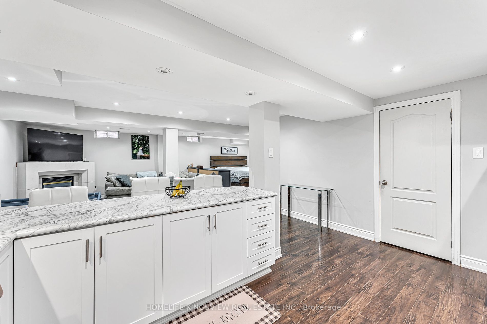 31 Blue Diamond Terrace