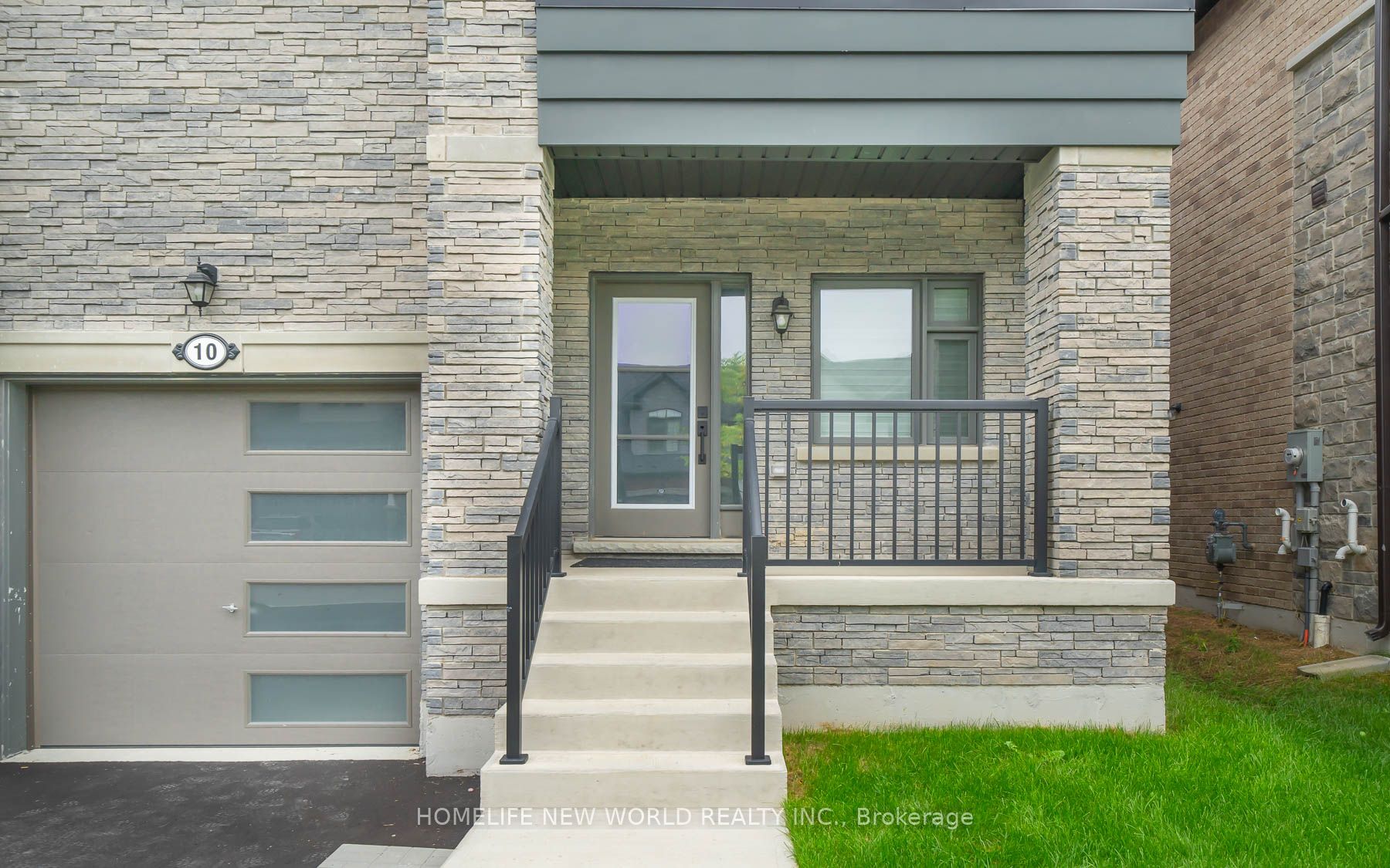 10 Ballinger Way