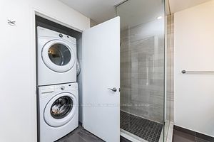 2910 highway 7 Rd W, #3004