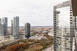 2910 highway 7 Rd W, #3004