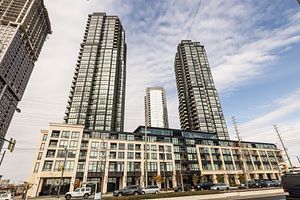 2910 highway 7 Rd W, #3004