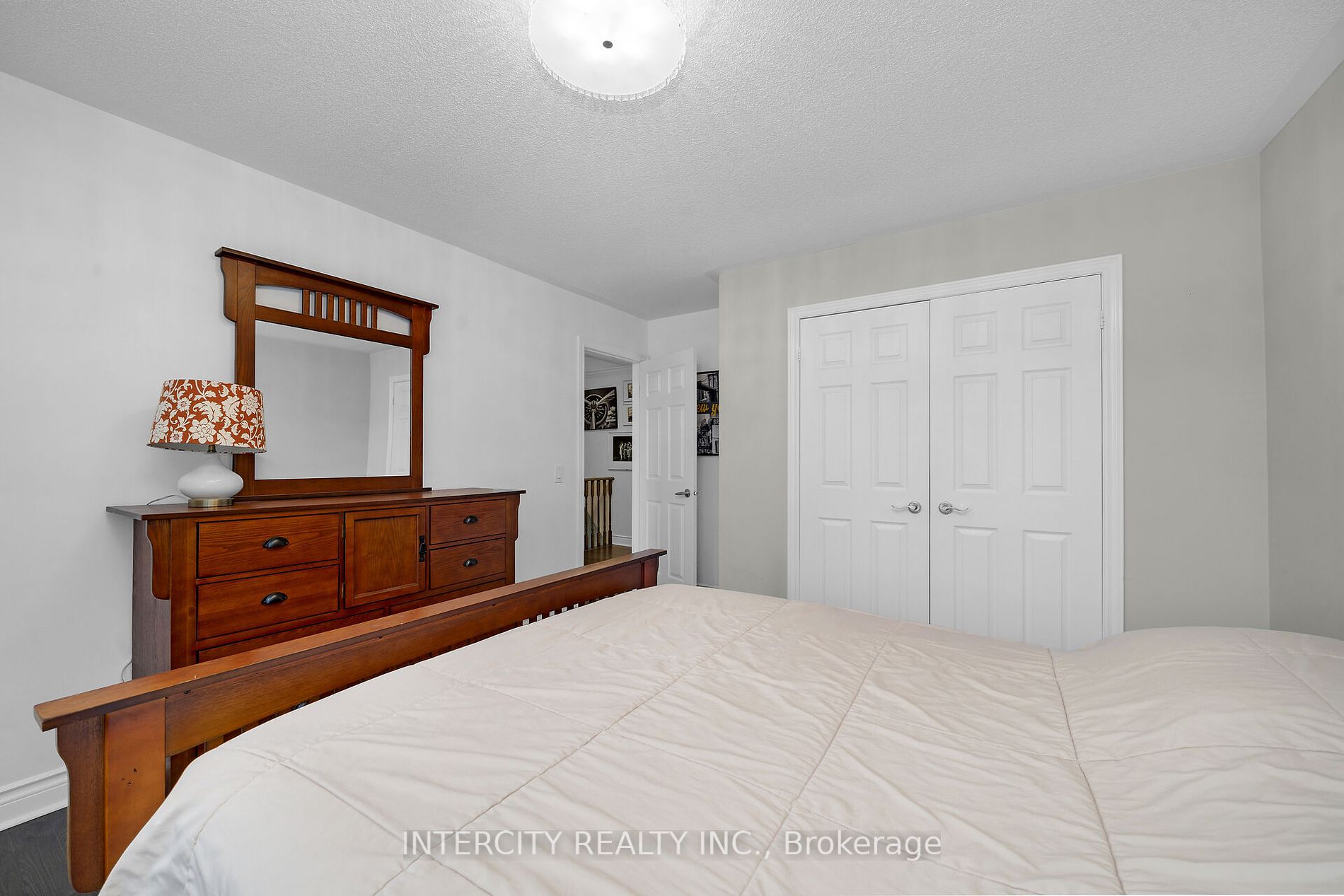 8038 Yonge St, #19