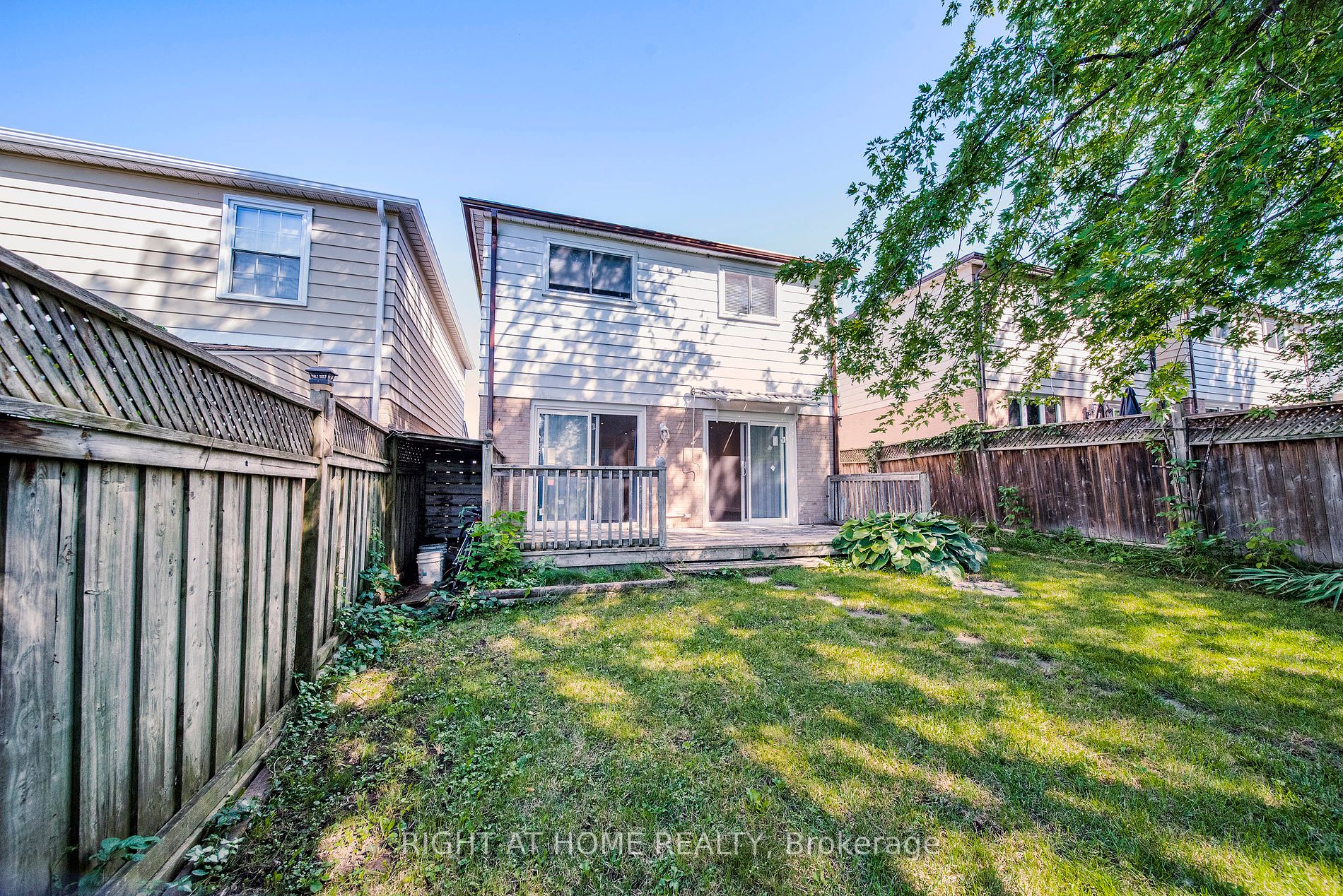 742 Beman Dr