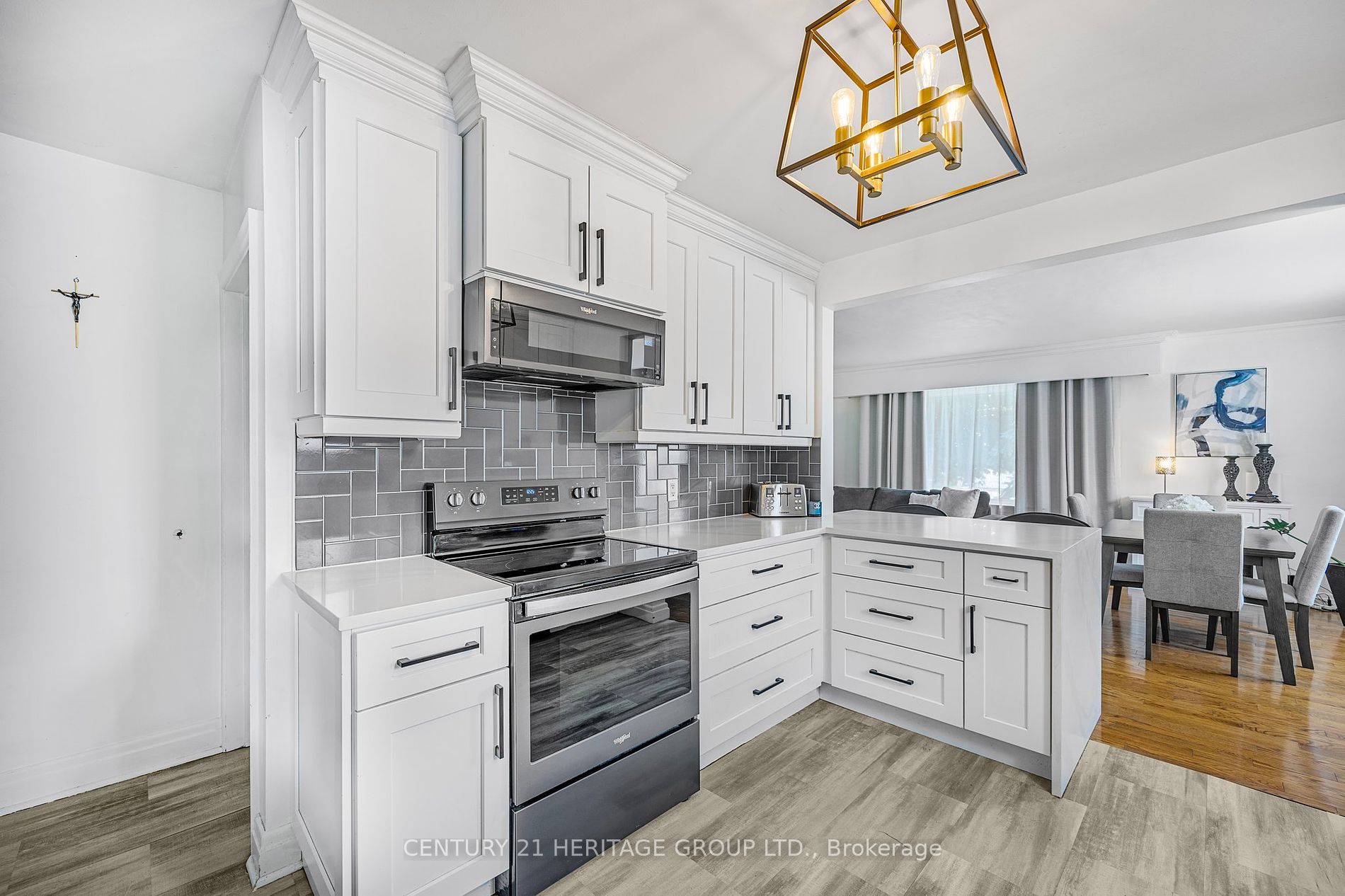 19 Scanlon Ave