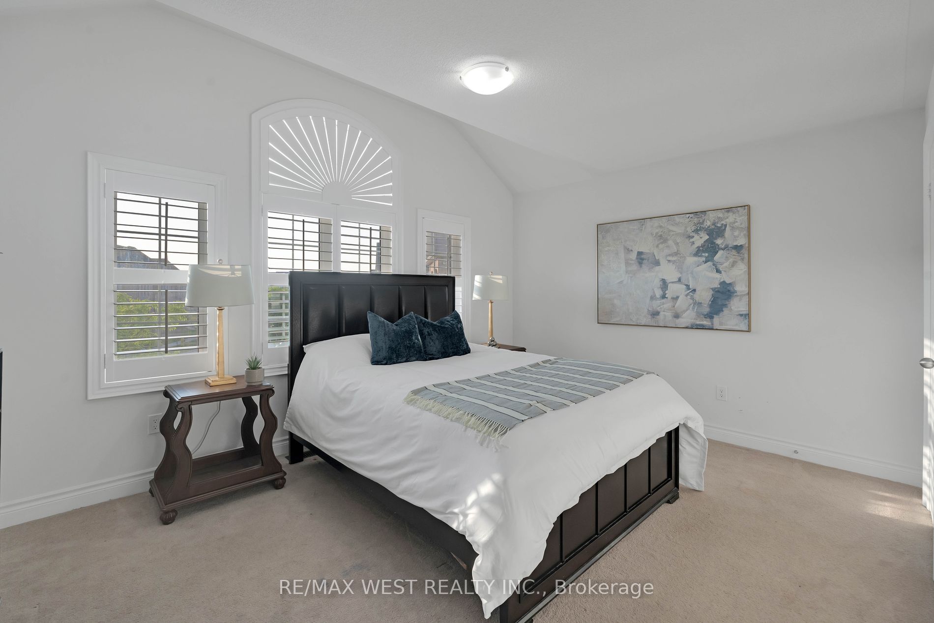 142 Beaconsfield Dr
