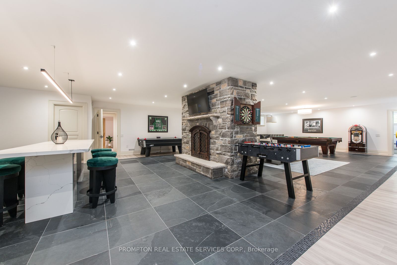 40 Golf Avenue