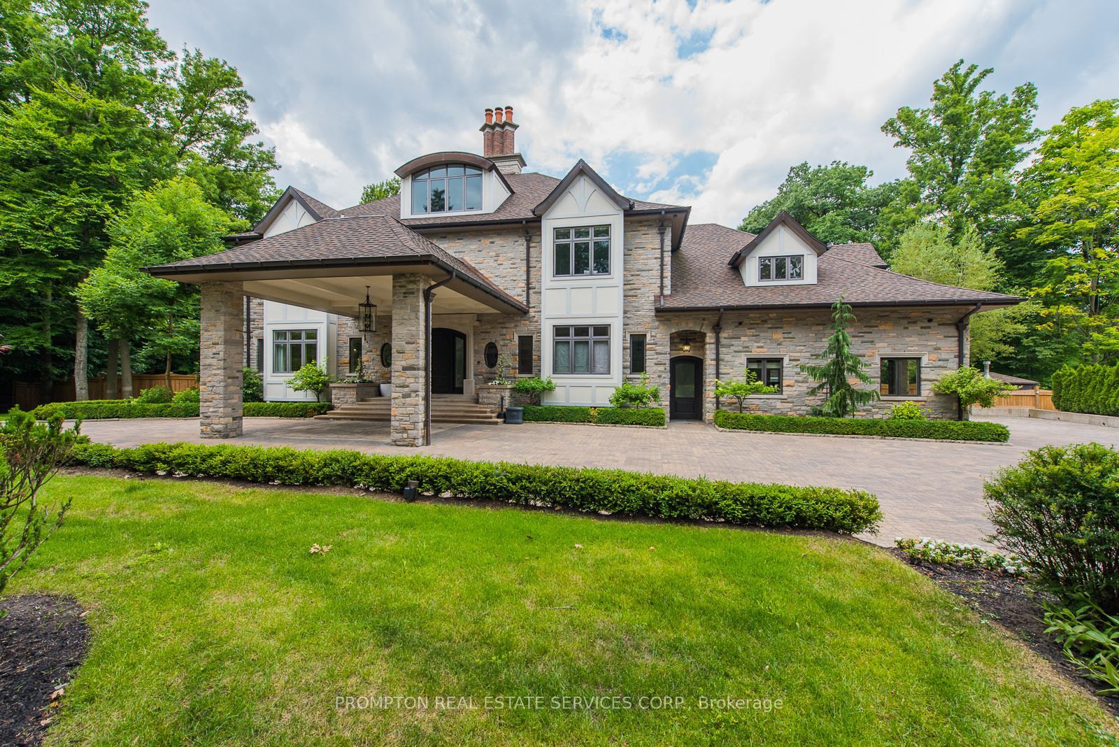 40 Golf Avenue