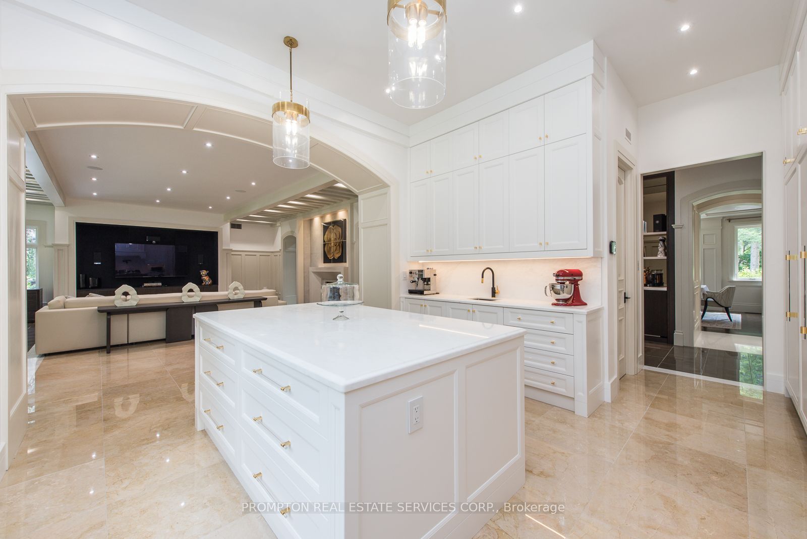 40 Golf Avenue