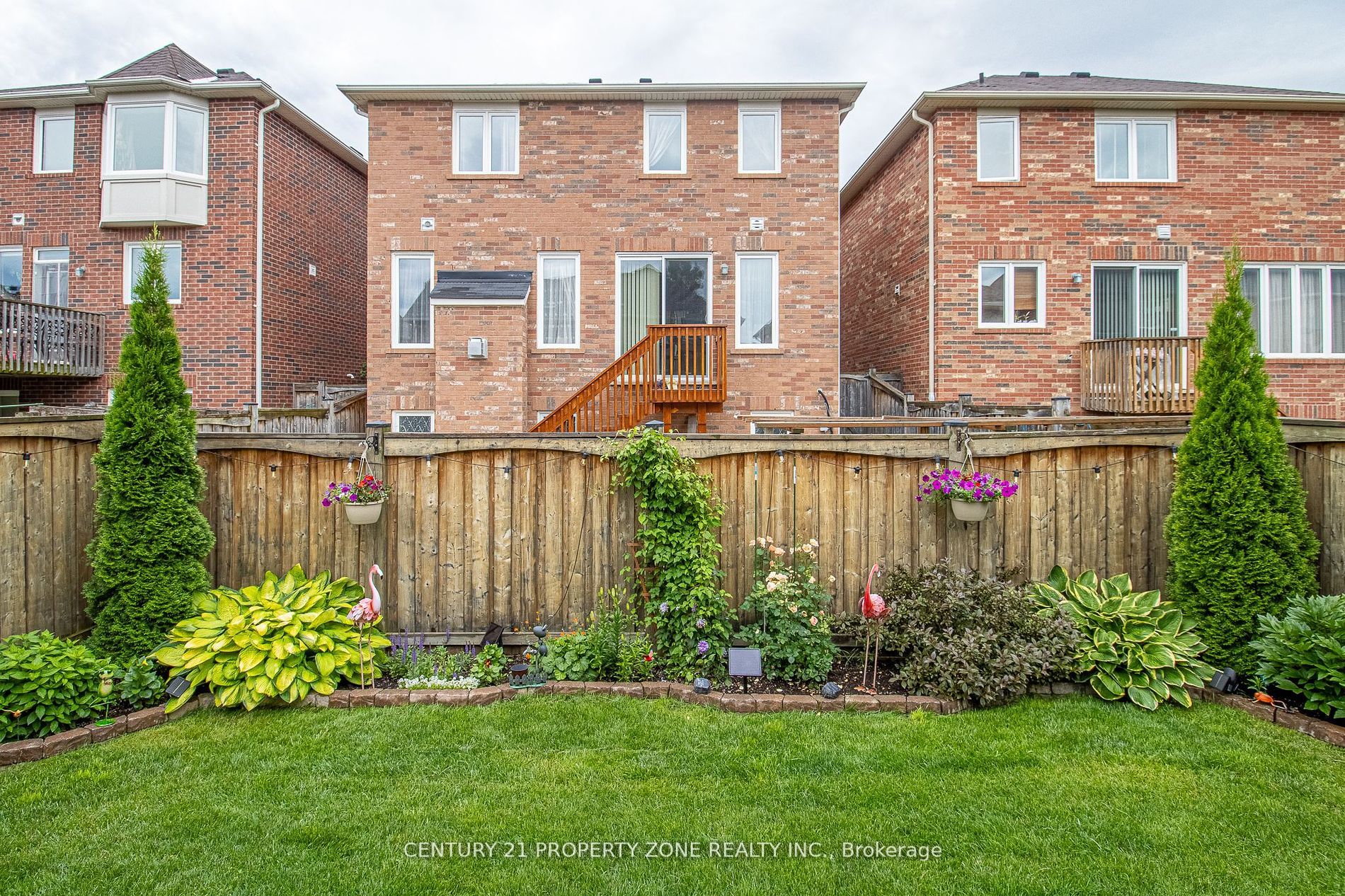 22 Roy Rainey Avenue