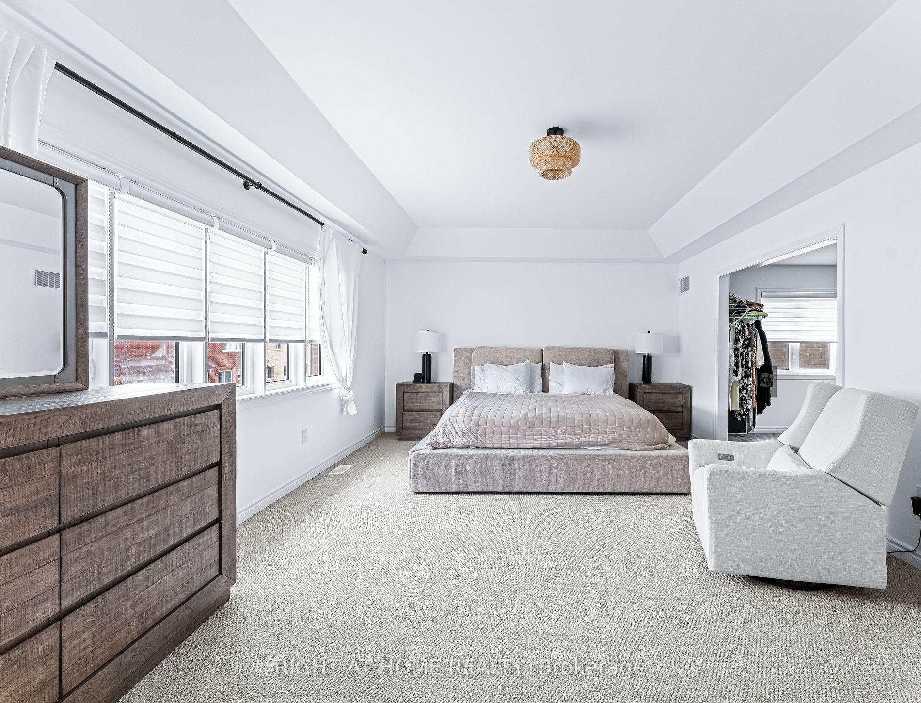 1011 Larter Street