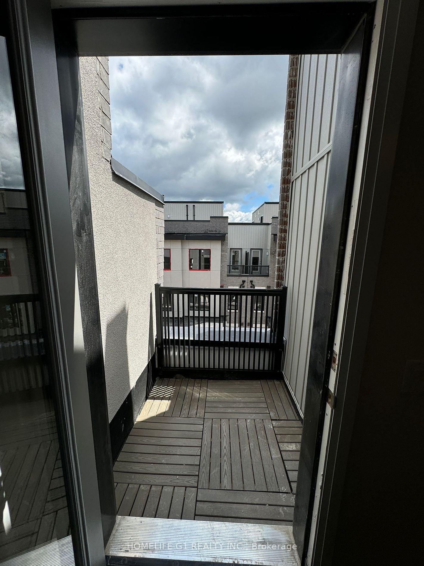 21 Baynes Way, #4