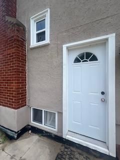 23 Irwin Avenue
