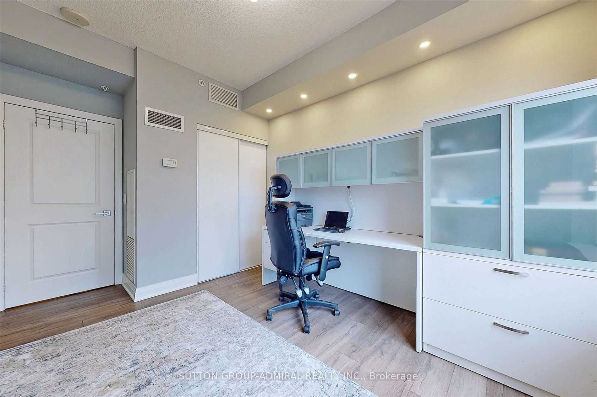 85 North Park Road #605