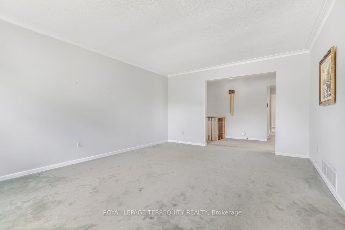 14 Pringle Avenue