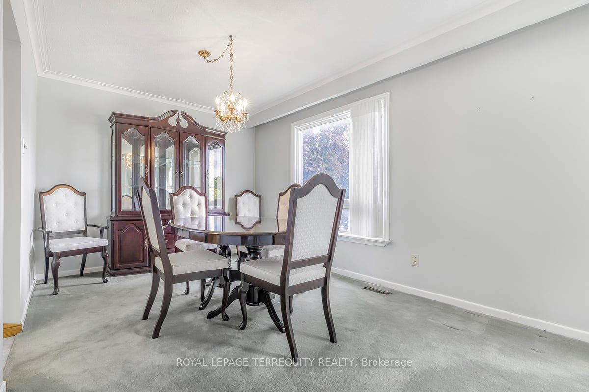 14 Pringle Avenue