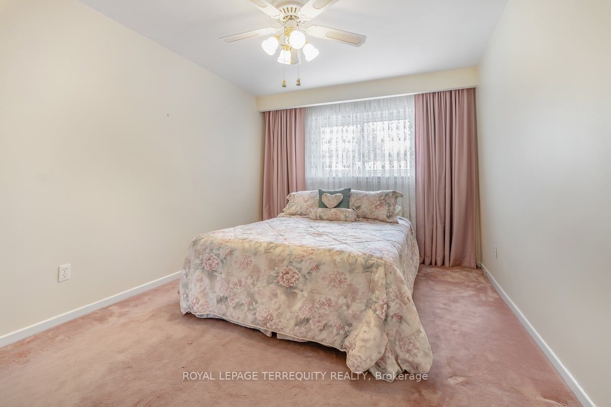 14 Pringle Avenue