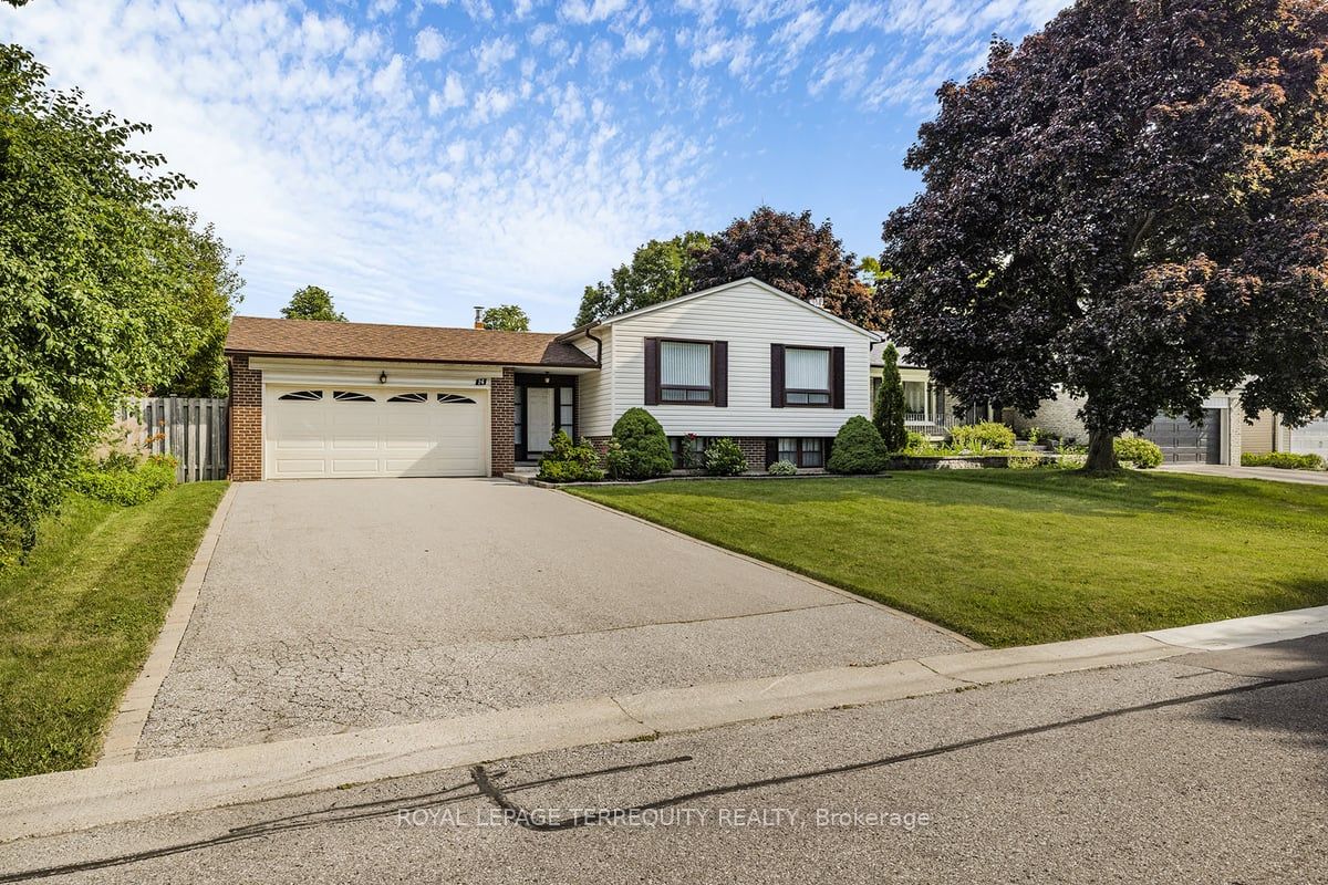 14 Pringle Avenue