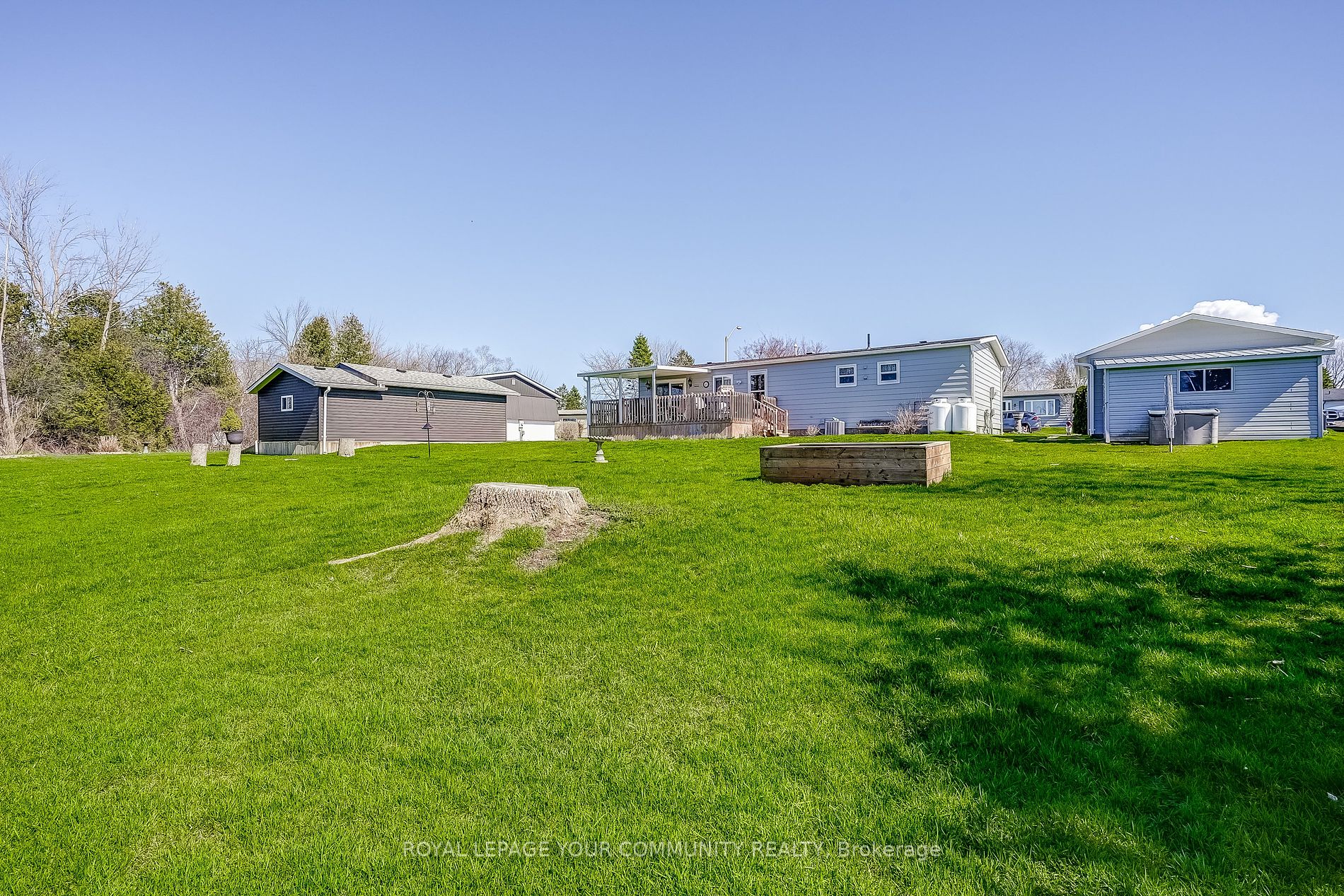 10 Hummingbird Circle