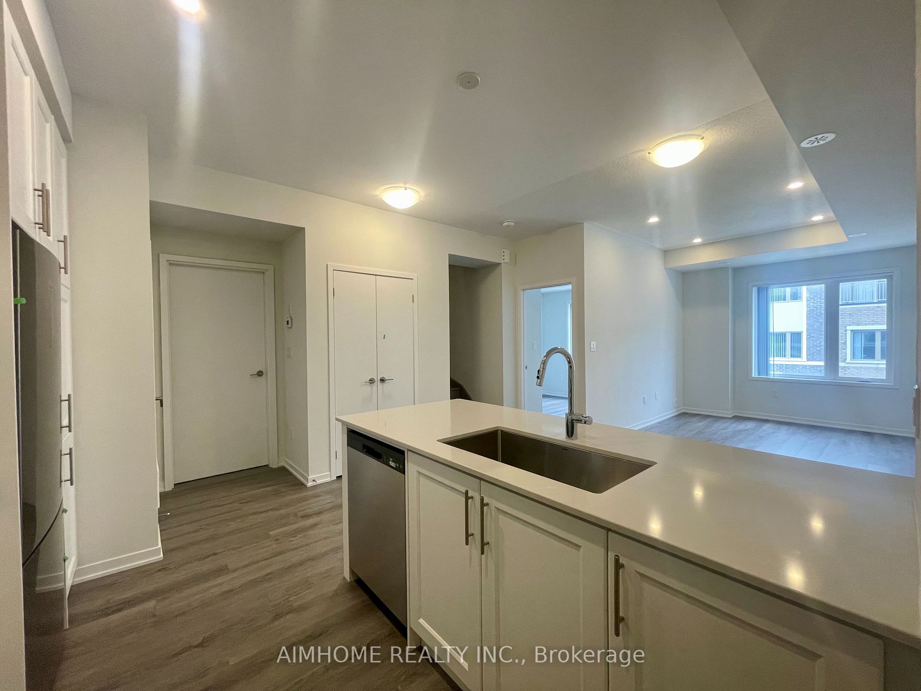 131 Honeycrisp Crescent, #TH218