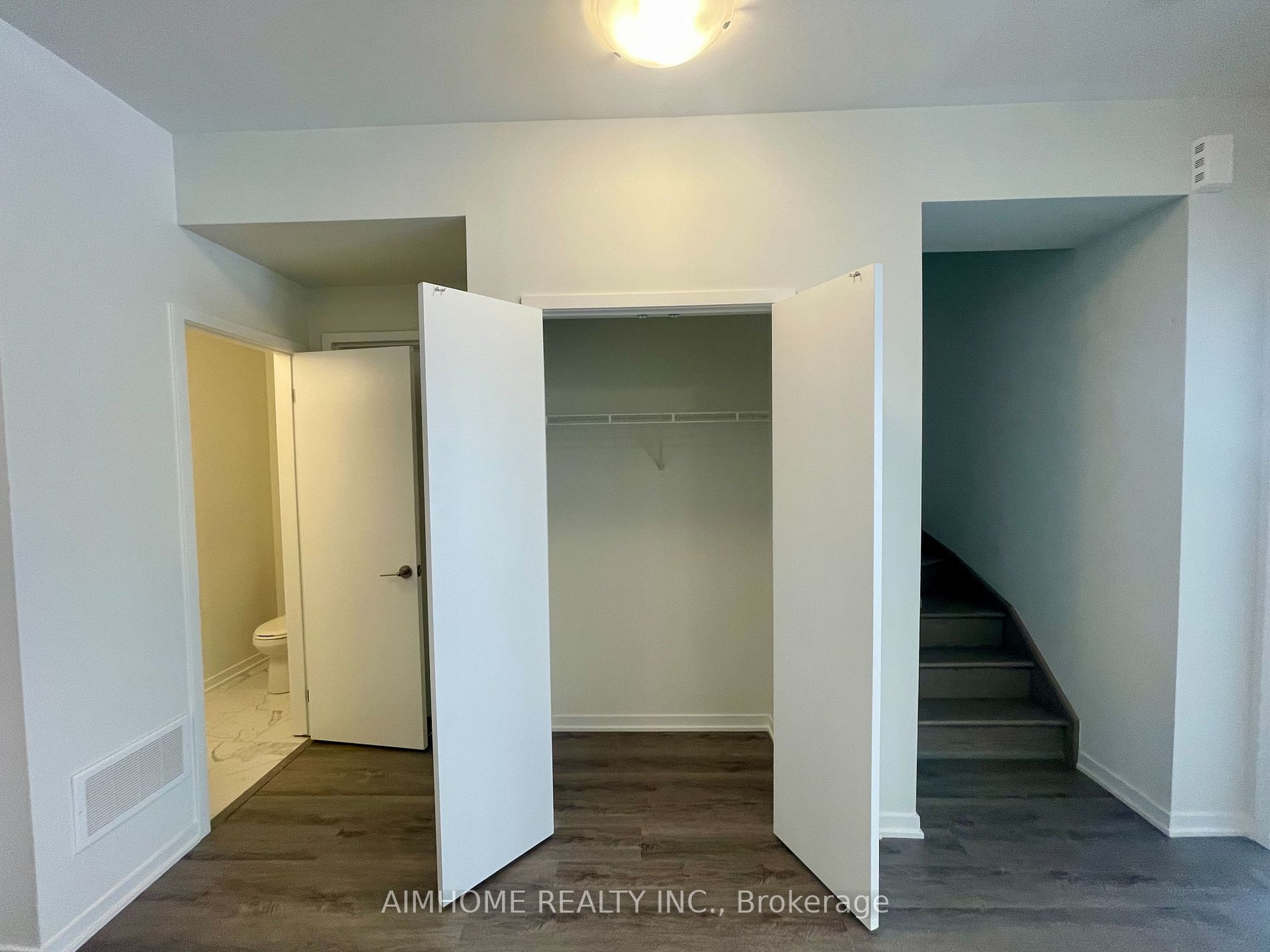 131 Honeycrisp Crescent, #TH218