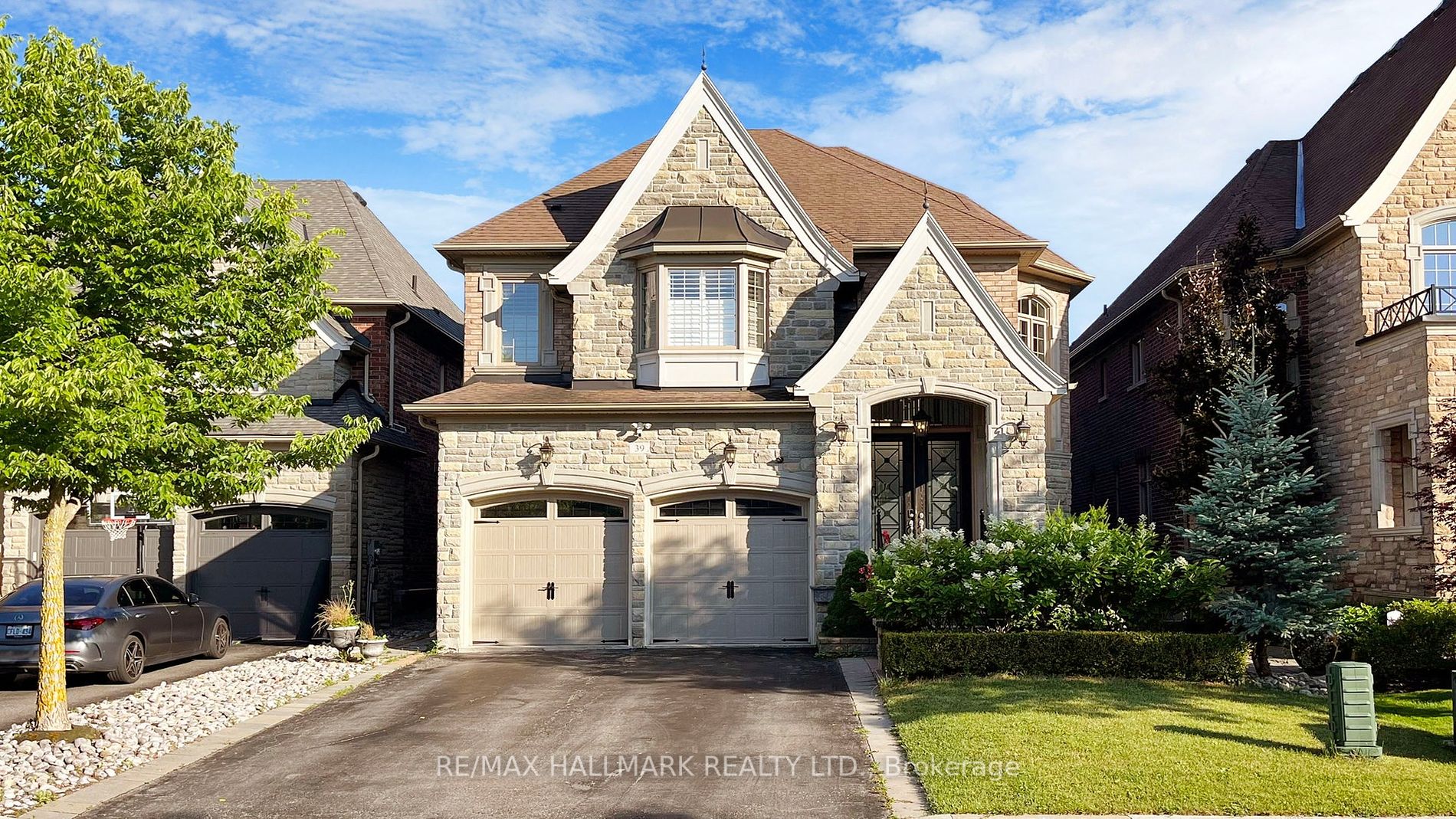 39 Lilly Valley Crescent