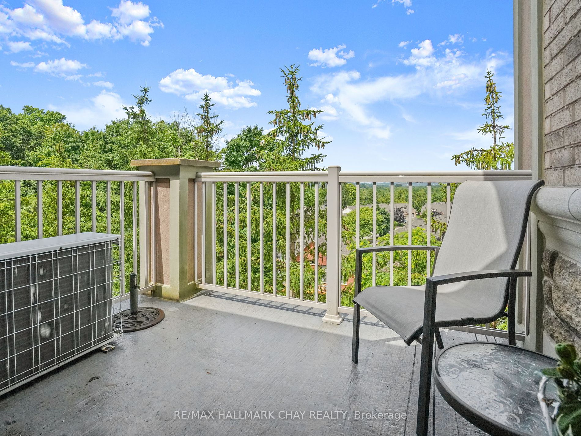 78 Sunset Boulevard #305