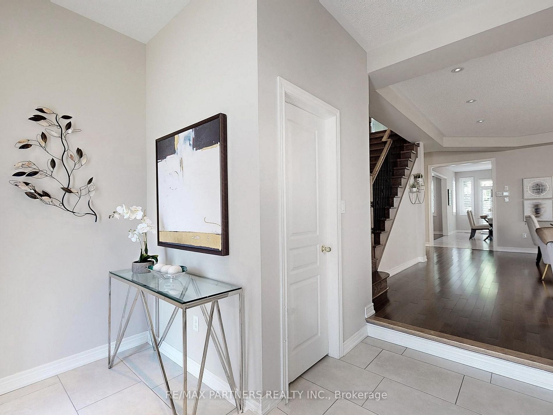 1298 Mccron Crescent