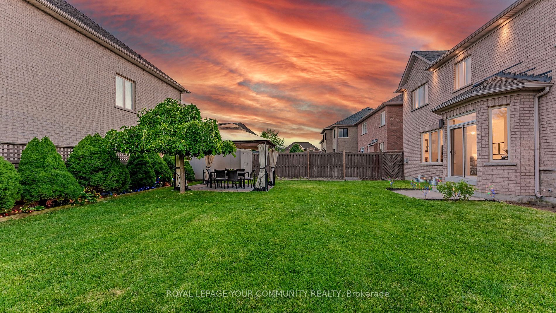 1 Heathfield Avenue
