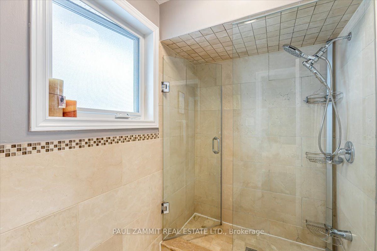 47 Ladyslipper Court
