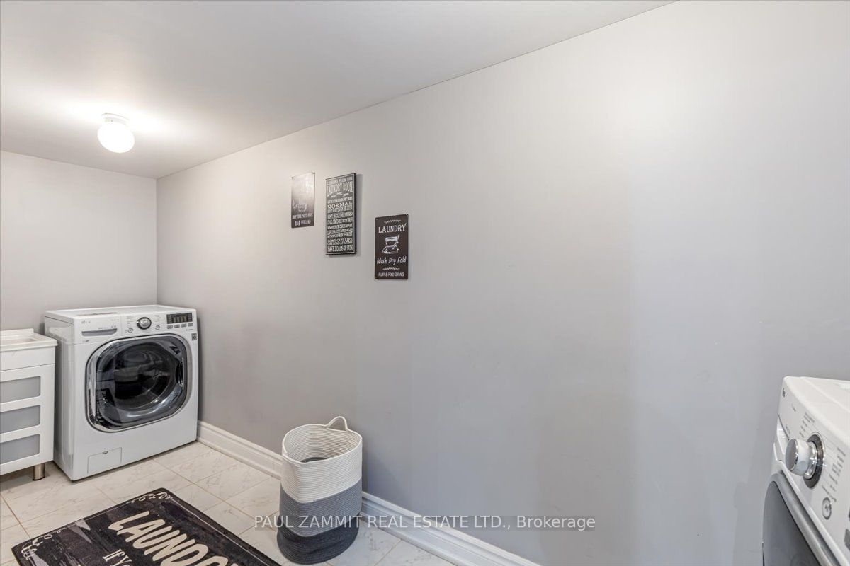 47 Ladyslipper Court